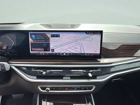 Certified 2025 BMW X5 xDrive40i w/ Parking Assistance Package image 12