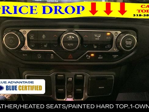 Used 2021 Jeep Wrangler Unlimited Sahara AWD/4WD image 37