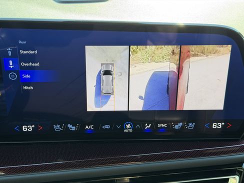 Used 2024 Chevrolet Traverse RS w/ LPO, Floor Liner Package image 12