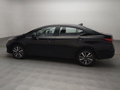 Used 2025 Nissan Versa SV FWD image 3
