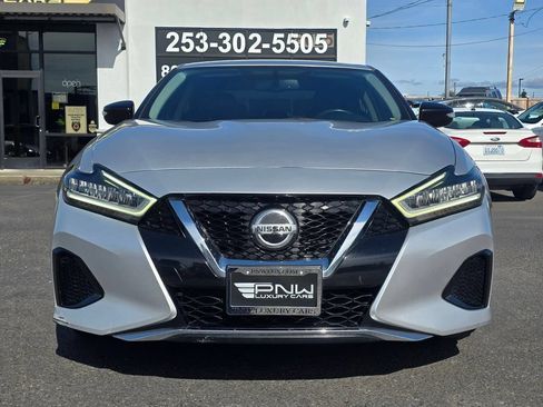 Used 2019 Nissan Maxima 3.5 SV w/ Floor Mat Group FWD image 3