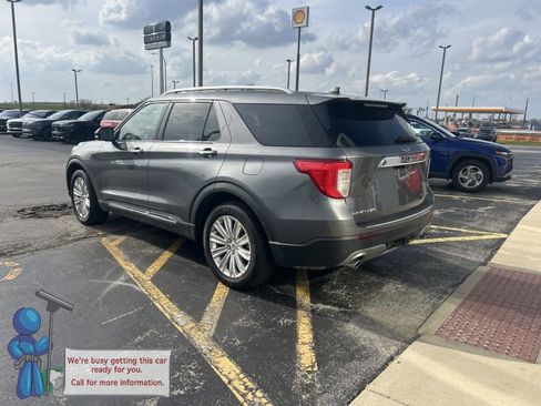 Used 2021 Ford Explorer Limited w/ Hybrid Equipment Group 310A image 3