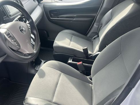 Used 2020 Nissan NV200 SV FWD image 17