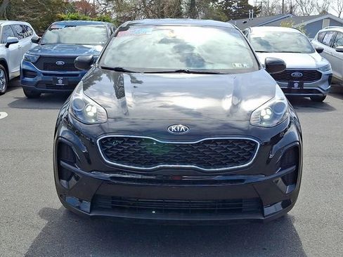 Used 2022 Kia Sportage LX FWD image 2