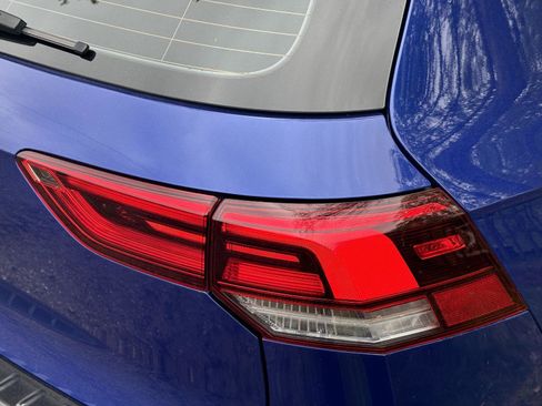 Used 2024 Volkswagen Golf R AWD/4WD image 27