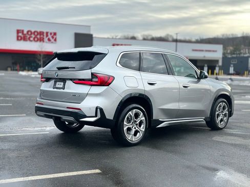 Certified 2023 BMW X1 xDrive28i w/ Premium Package image 7