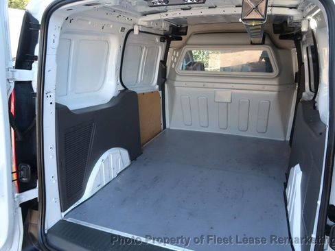 Used 2022 Ford Transit Connect XL image 18