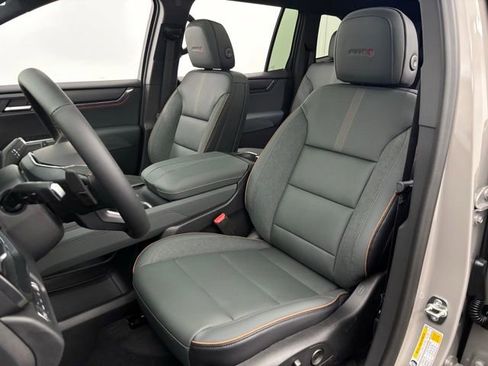 New 2026 GMC Acadia AT4 w/ Luxury Package image 20