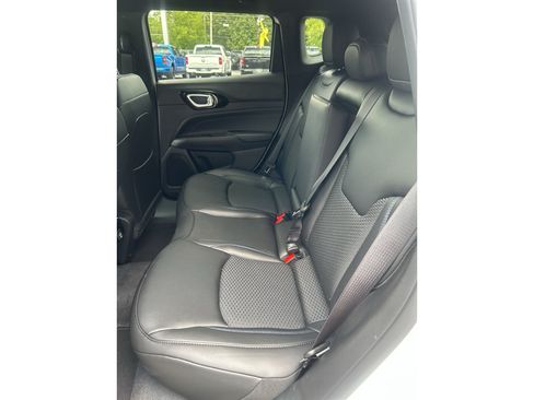 New 2026 Jeep Compass Latitude AWD/4WD image 9
