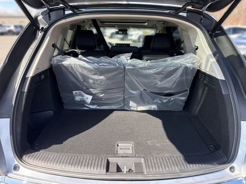 New 2026 Acura MDX SH-AWD image 13
