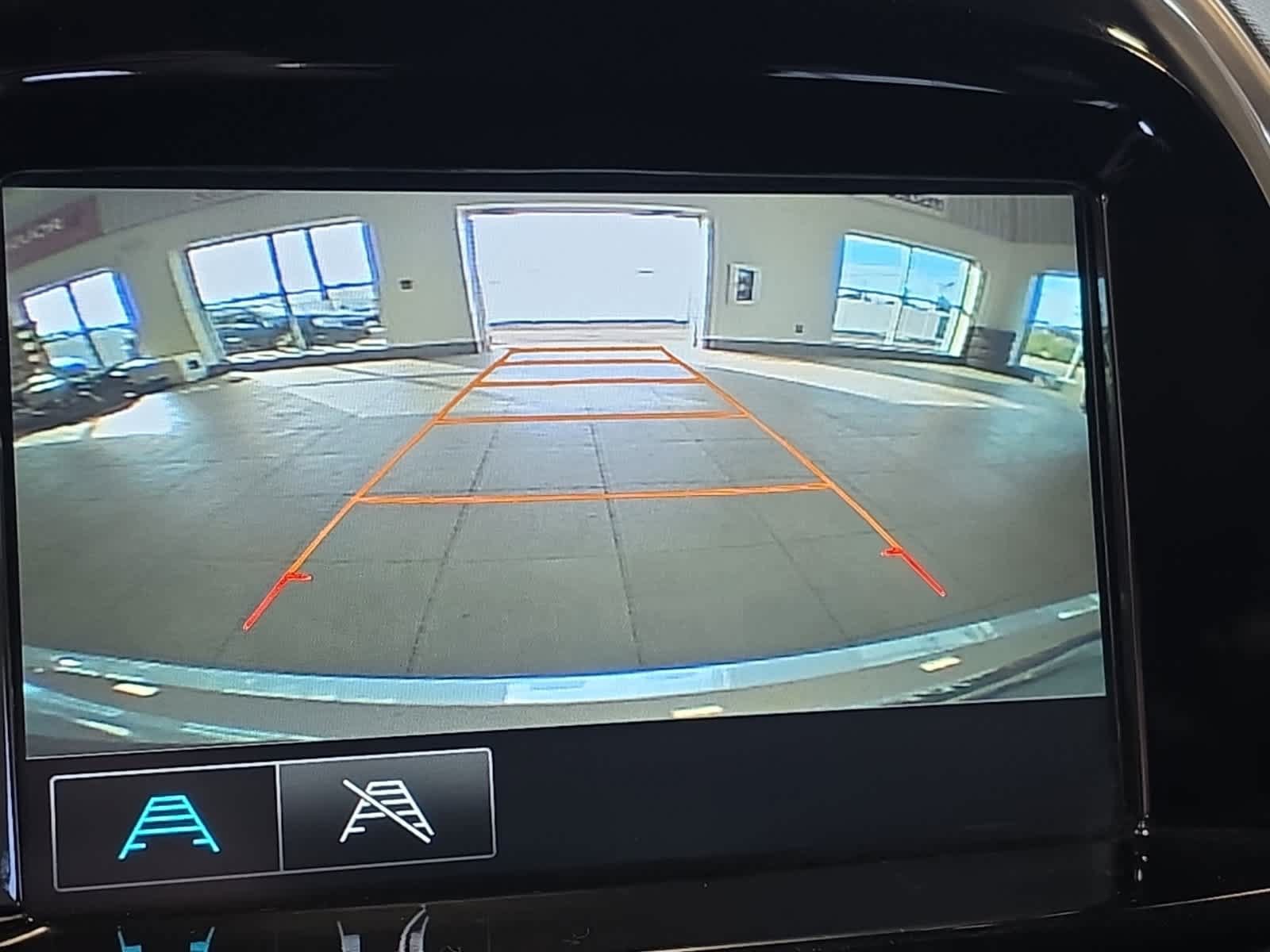 Used 2018 Chevrolet Spark LT FWD image 27