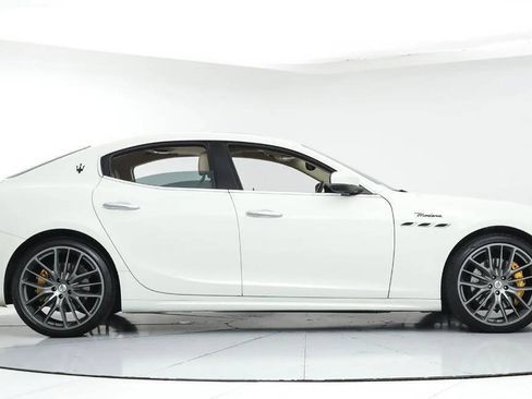 Used 2022 Maserati Ghibli Modena RWD image 6