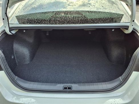 New 2025 Nissan Altima 2.5 SV image 10