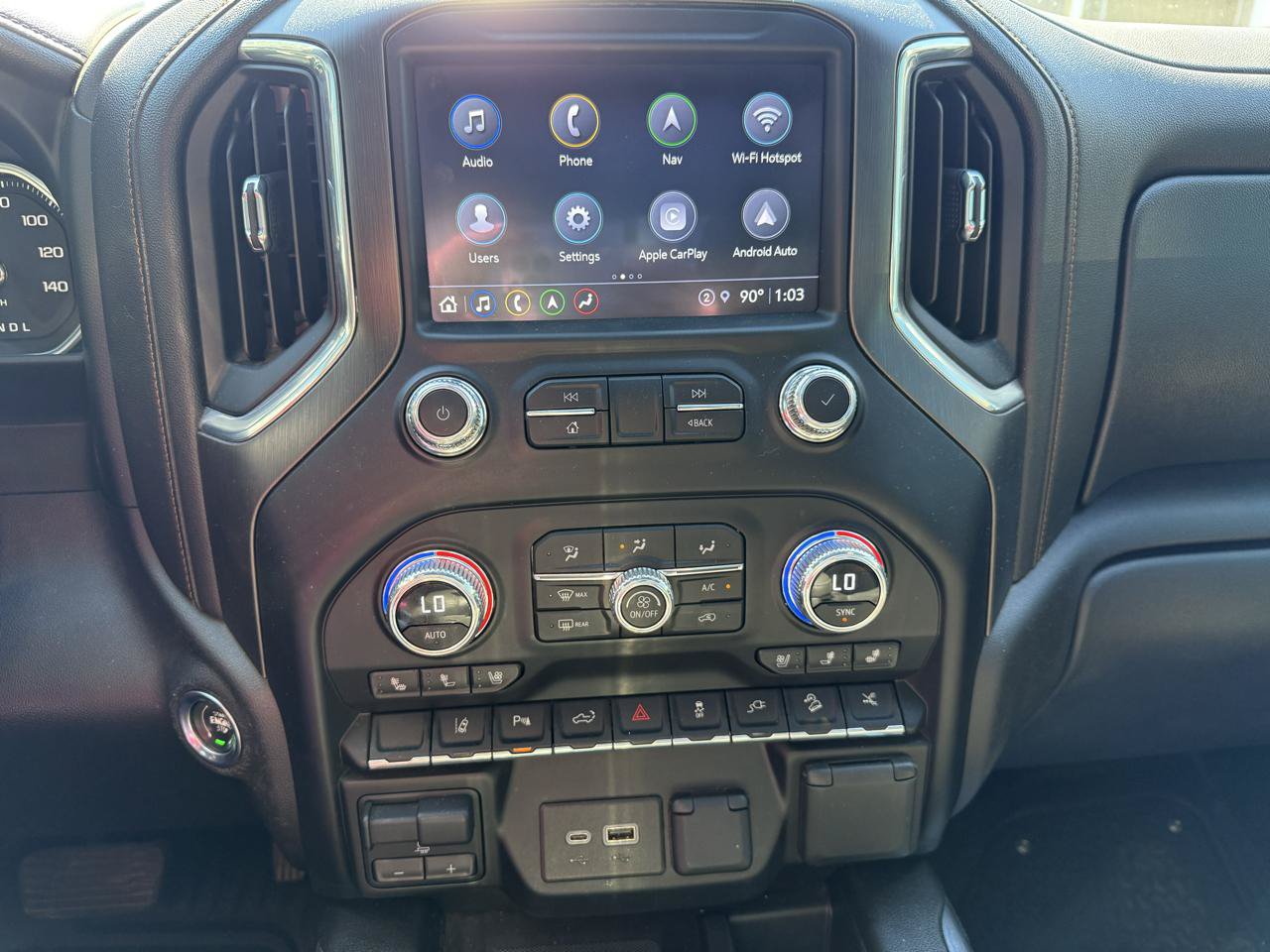 Used 2023 GMC Sierra 2500 AT4 w/ AT4 Premium Plus Package AWD/4WD image 13