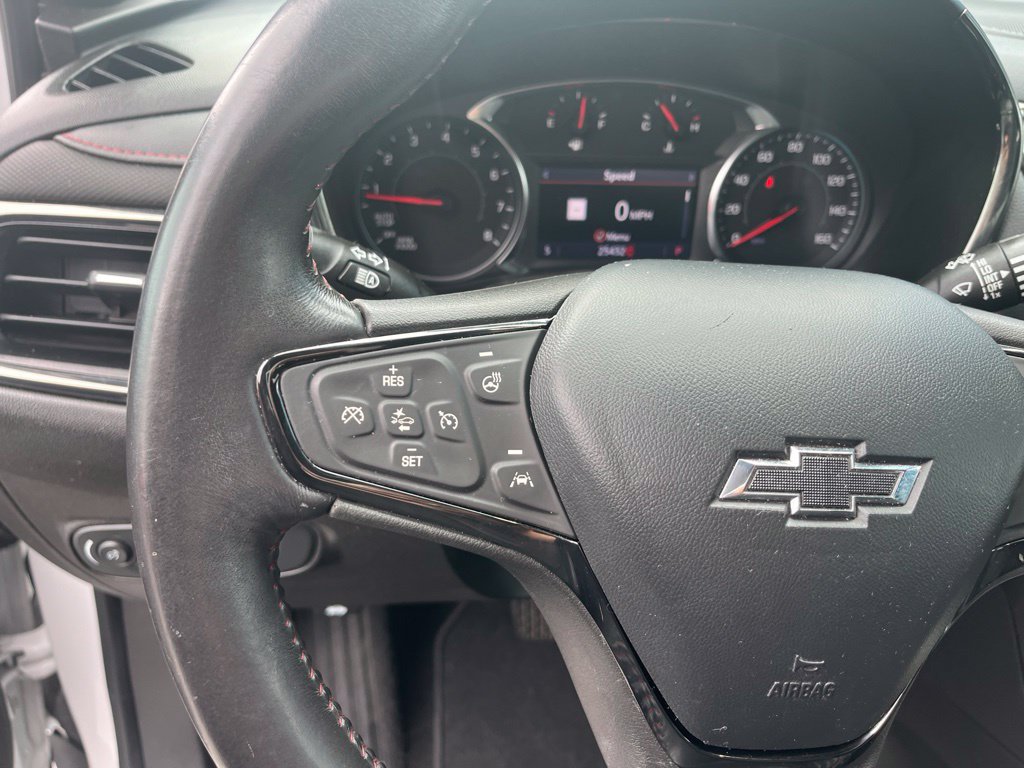 Used 2022 Chevrolet Equinox RS w/ RS Leather Package FWD image 13