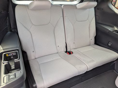 Used 2026 Lexus TX 550h AWD Plug-In Hybrid w/ Technology Package image 6