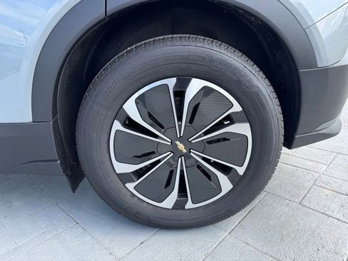 New 2025 Chevrolet Blazer EV LT image 3