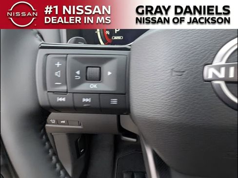 New 2026 Nissan Rogue Platinum w/ Tech Package AWD/4WD image 20