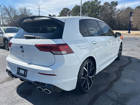 Used 2022 Volkswagen Golf R image 7