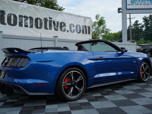 Used 2017 Ford Mustang GT Premium w/ Equipment Group 401A RWD image 6