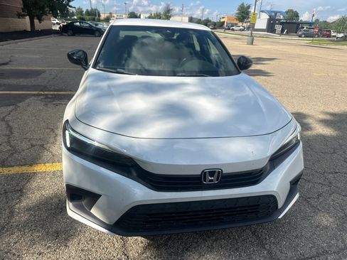 Used 2022 Honda Civic Sport image 12
