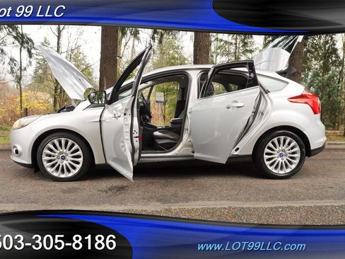 Used 2012 Ford Focus Titanium image 26
