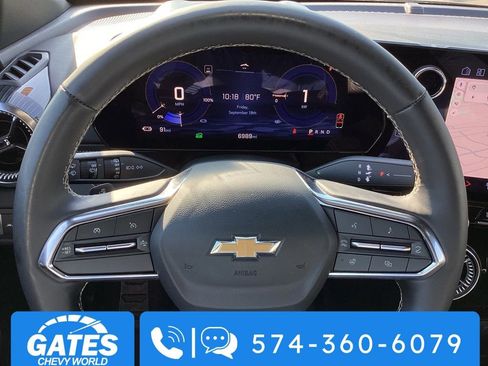 Used 2025 Chevrolet Blazer EV LT image 29
