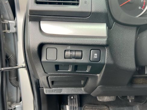 Used 2014 Subaru Forester 2.5i Premium image 20