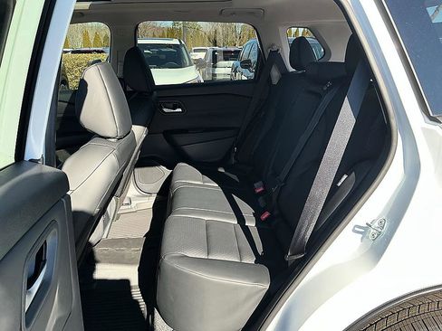 New 2026 Nissan Rogue SV image 18
