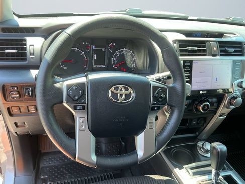 Used 2021 Toyota 4Runner Trail Special Edition AWD/4WD image 13