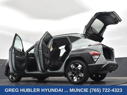 Used 2025 Hyundai Kona SEL FWD image 39