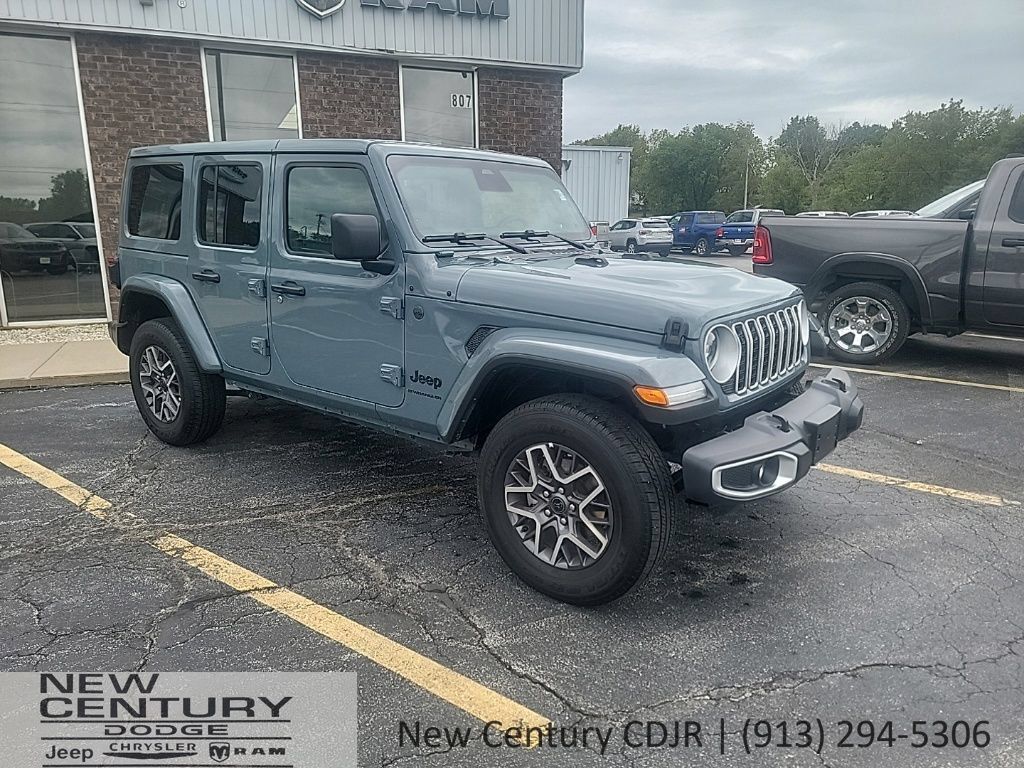 Used 2026 Jeep Wrangler Unlimited Sahara AWD/4WD image 8