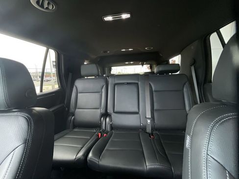 Certified 2025 Chevrolet Tahoe LS RWD image 19