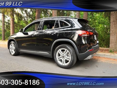 Used 2022 Mercedes-Benz GLA 250 4MATIC image 11