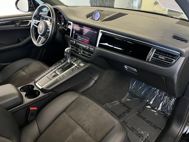 Used 2021 Porsche Macan AWD/4WD image 39