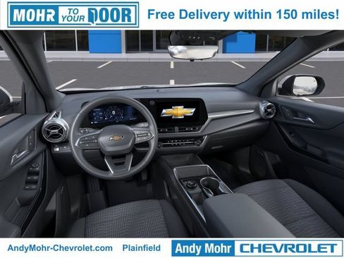New 2026 Chevrolet Equinox LT w/ Safety and Technology Package FWD image 19