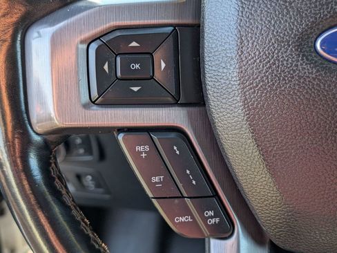 Used 2021 Ford Expedition Platinum image 29