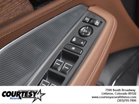 Certified 2025 Acura MDX SH-AWD w/ Advance Package image 8