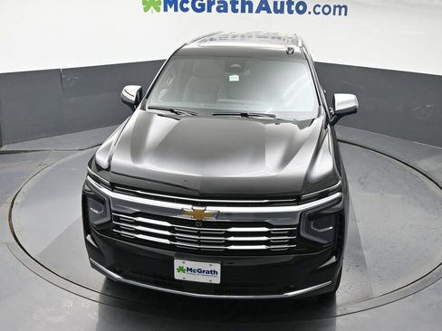 New 2026 Chevrolet Suburban Premier w/ Sun And Tow Package AWD/4WD image 30