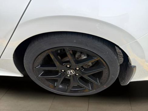 Used 2025 Honda Civic Sport image 7