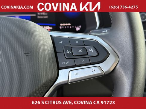 Used 2024 Volkswagen Jetta SE w/ Panoramic Sunroof Package image 20