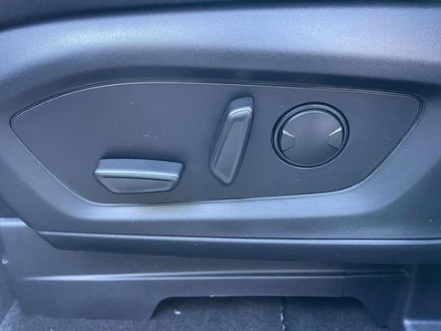 New 2026 Ford Explorer Active image 13