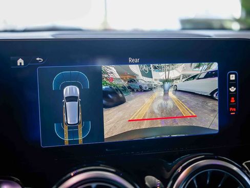 Used 2024 Mercedes-Benz EQB 350 4MATIC SUV image 24