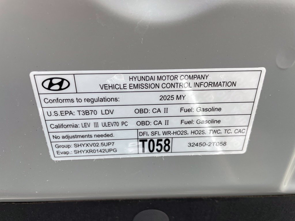 Used 2025 Genesis GV70 2.5T AWD/4WD image 35
