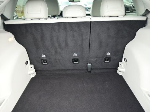 Used 2022 Jeep Compass Latitude w/ Convenience Group image 13