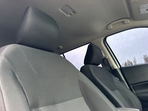 Used 2023 Nissan Kicks S image 17