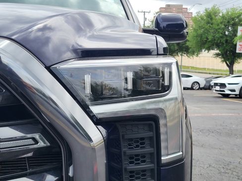 Used 2023 Toyota Tundra Platinum AWD/4WD image 10