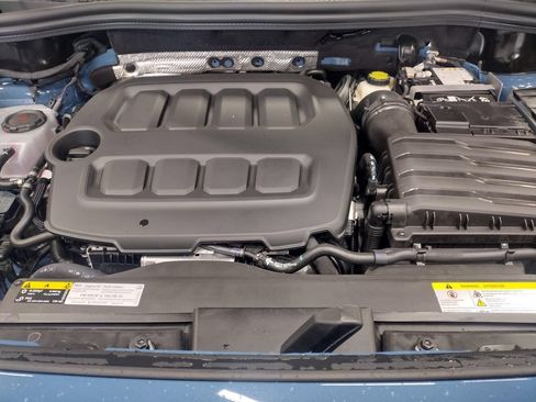 New 2026 Volkswagen Tiguan SE AWD/4WD image 7