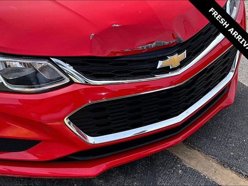 Used 2016 Chevrolet Cruze LS image 31