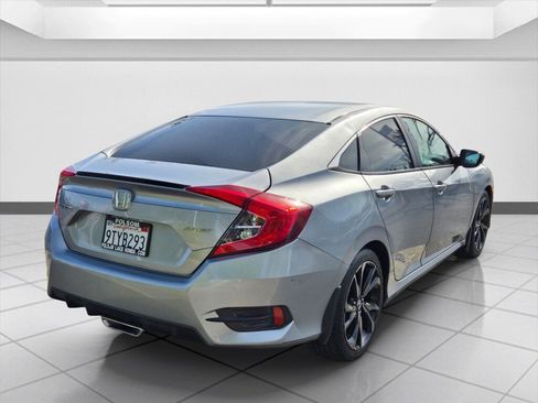 Used 2019 Honda Civic Sport image 5